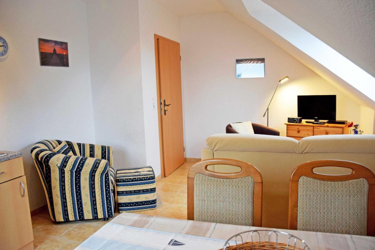 Ferienappartement Petra Kliesow กาเกรอ์ ภายนอก รูปภาพ